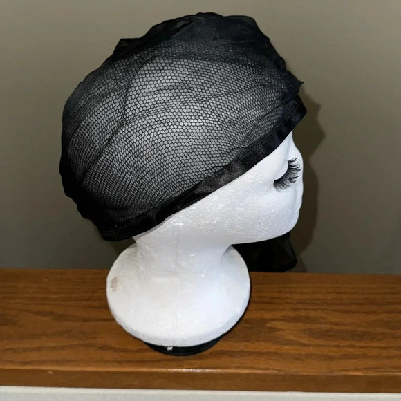 Collectors hat Bonwit Teller by famous designer Don Kline luxury store The Met - Picture 11 of 17